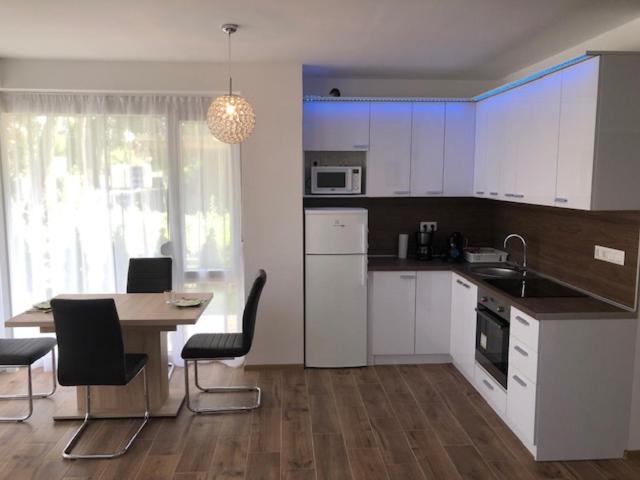 דירות שיופוק Nella Apartman מראה חיצוני תמונה